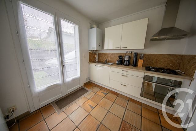maison à vendre - 3 pièces - 62.95 m2 - ST MEDARD EN JALLES - 33 - AQUITAINE - Century 21 Kadima