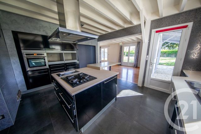 maison à vendre - 9 pièces - 171.3 m2 - ST AUBIN DE MEDOC - 33 - AQUITAINE - Century 21 Kadima