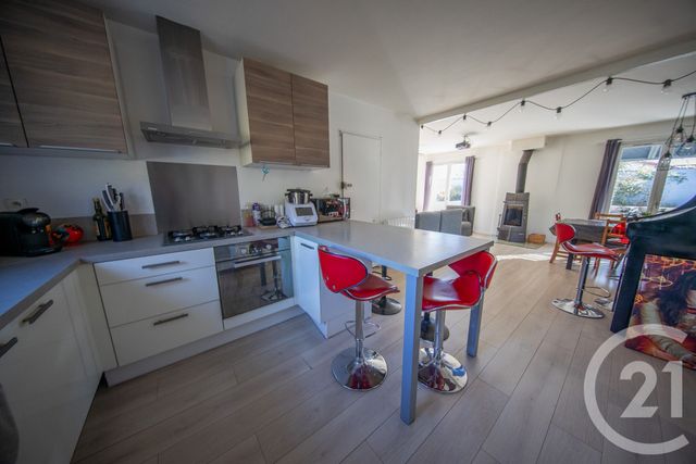 maison à vendre - 6 pièces - 110.19 m2 - ST MEDARD EN JALLES - 33 - AQUITAINE - Century 21 Kadima