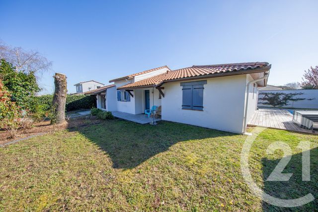 maison à vendre - 6 pièces - 110.19 m2 - ST MEDARD EN JALLES - 33 - AQUITAINE - Century 21 Kadima