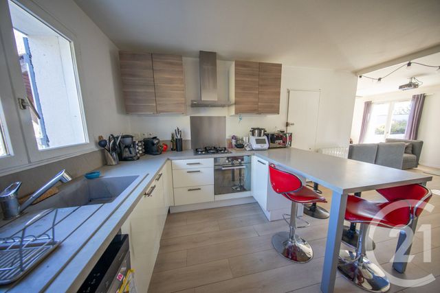 maison à vendre - 6 pièces - 110.19 m2 - ST MEDARD EN JALLES - 33 - AQUITAINE - Century 21 Kadima