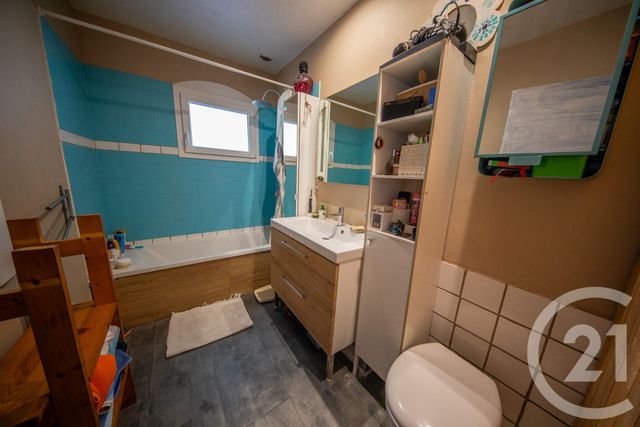 maison à vendre - 6 pièces - 110.19 m2 - ST MEDARD EN JALLES - 33 - AQUITAINE - Century 21 Kadima