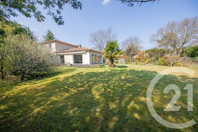 maison à vendre - 6 pièces - 159.0 m2 - LE PIAN MEDOC - 33 - AQUITAINE - Century 21 Kadima