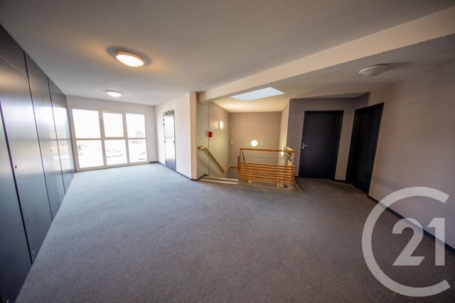 Appartement T3 à vendre - 3 pièces - 62.58 m2 - LE HAILLAN - 33 - AQUITAINE - Century 21 Kadima