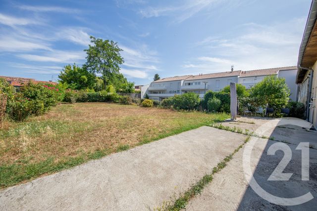 maison à vendre - 5 pièces - 141.0 m2 - LE TAILLAN MEDOC - 33 - AQUITAINE - Century 21 Kadima
