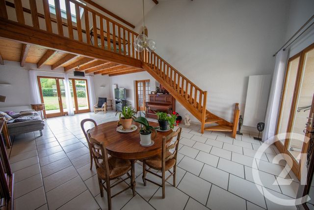 maison à vendre - 5 pièces - 145.54 m2 - LE TAILLAN MEDOC - 33 - AQUITAINE - Century 21 Kadima