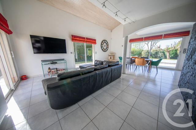 maison à vendre - 6 pièces - 146.41 m2 - ST MEDARD EN JALLES - 33 - AQUITAINE - Century 21 Kadima