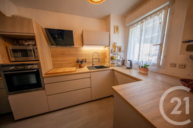 maison à vendre - 5 pièces - 96.28 m2 - ST MEDARD EN JALLES - 33 - AQUITAINE - Century 21 Kadima