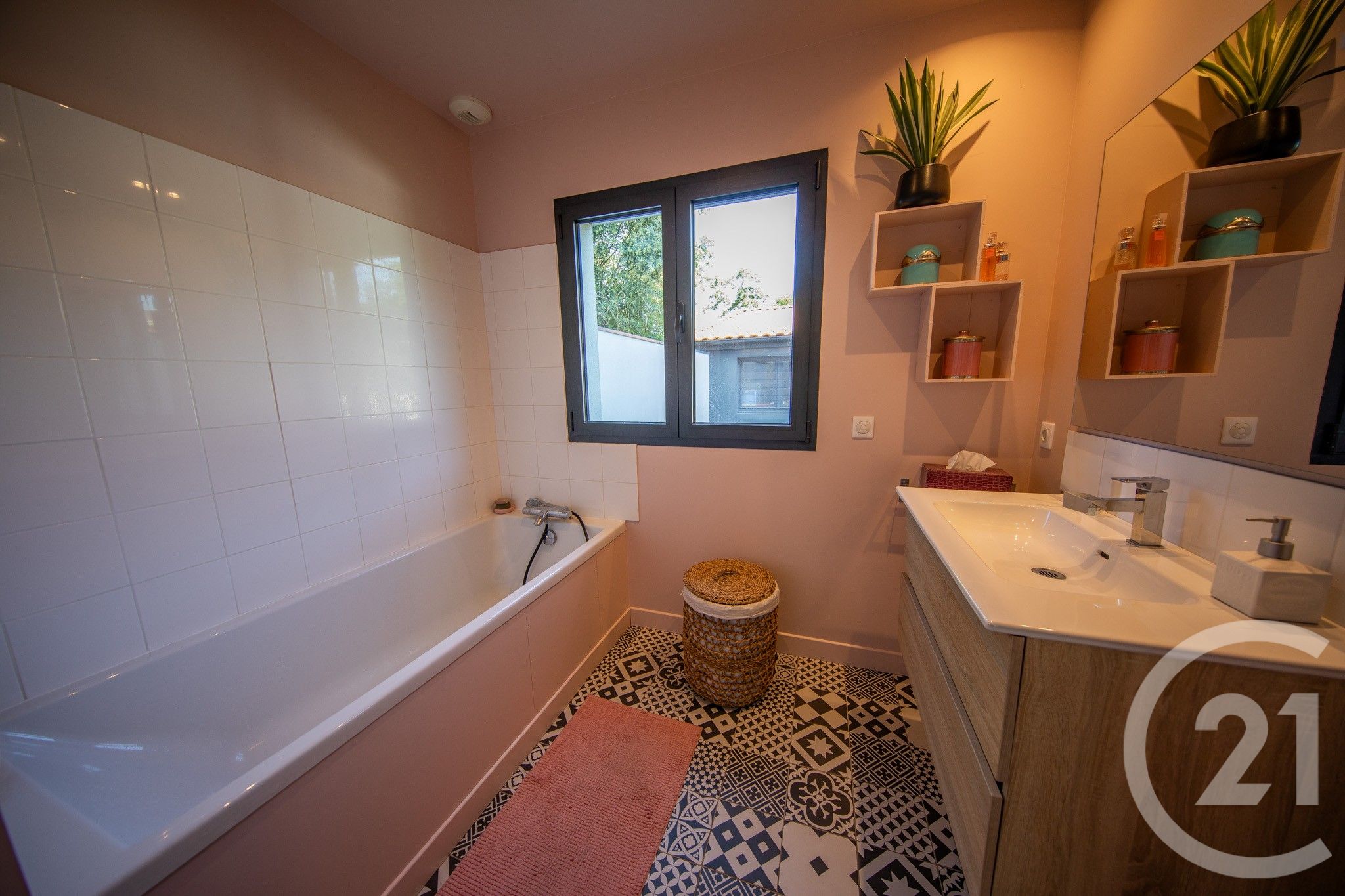Maison 5 pièces 107 m² à vendre à Saint-Médard-en-Jalles — photo 5