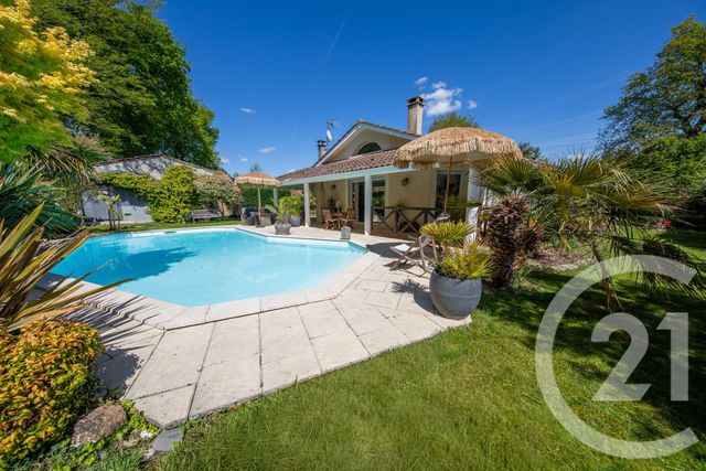 maison à vendre - 5 pièces - 129.55 m2 - ST MEDARD EN JALLES - 33 - AQUITAINE - Century 21 Kadima