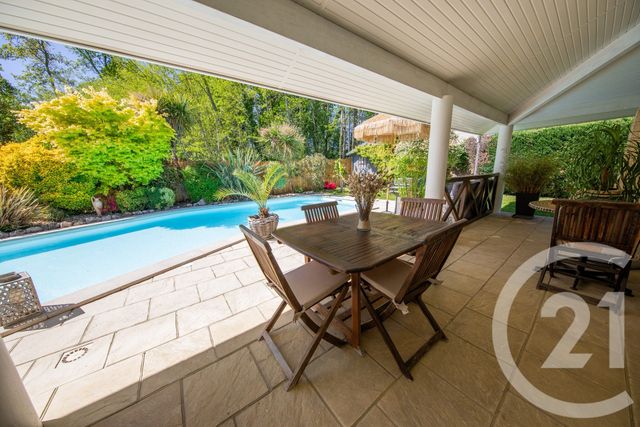 maison à vendre - 5 pièces - 129.55 m2 - ST MEDARD EN JALLES - 33 - AQUITAINE - Century 21 Kadima