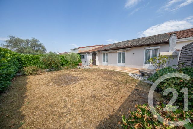 maison à vendre - 4 pièces - 83.86 m2 - ST MEDARD EN JALLES - 33 - AQUITAINE - Century 21 Kadima