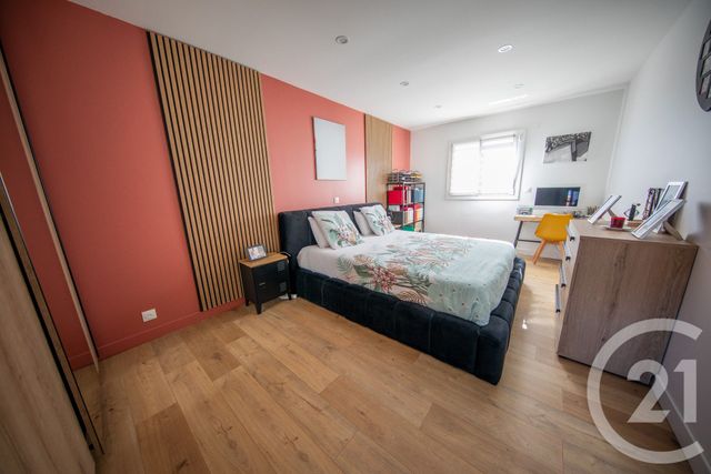maison à vendre - 7 pièces - 156.58 m2 - EYSINES - 33 - AQUITAINE - Century 21 Kadima