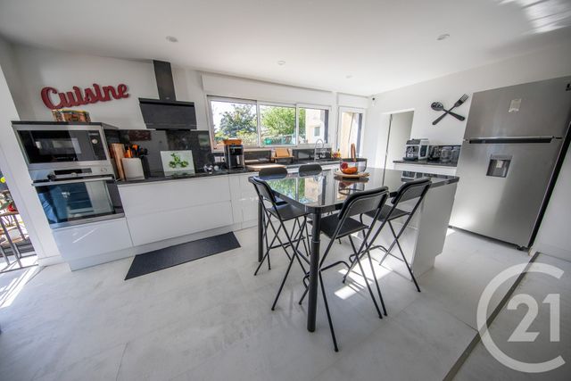 maison à vendre - 7 pièces - 156.58 m2 - EYSINES - 33 - AQUITAINE - Century 21 Kadima