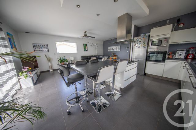 maison à vendre - 4 pièces - 79.28 m2 - LE TAILLAN MEDOC - 33 - AQUITAINE - Century 21 Kadima