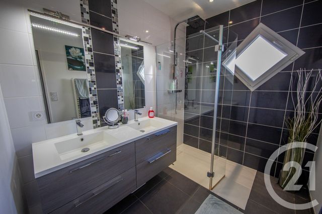 maison à vendre - 4 pièces - 79.28 m2 - LE TAILLAN MEDOC - 33 - AQUITAINE - Century 21 Kadima
