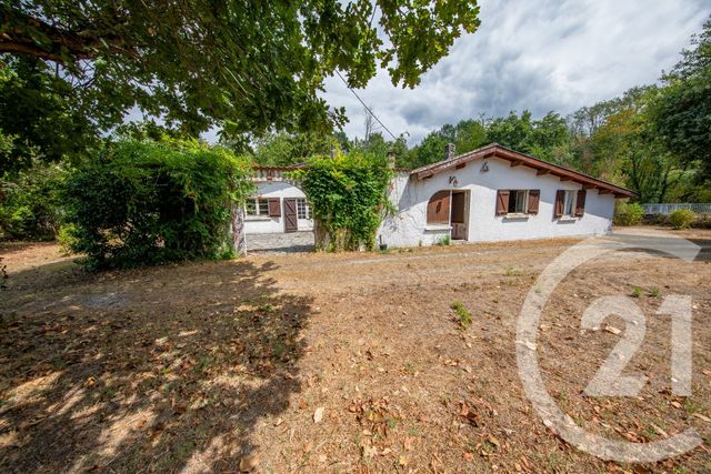 maison à vendre - 6 pièces - 129.7 m2 - ST MEDARD EN JALLES - 33 - AQUITAINE - Century 21 Kadima