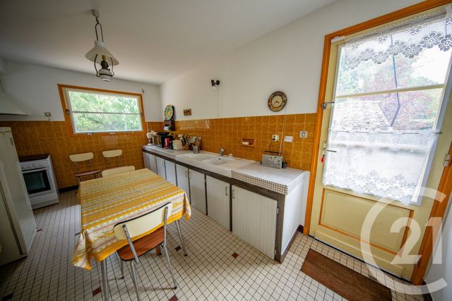 maison à vendre - 6 pièces - 129.7 m2 - ST MEDARD EN JALLES - 33 - AQUITAINE - Century 21 Kadima