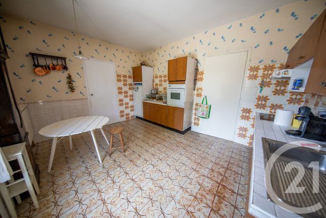 maison à vendre - 6 pièces - 165.68 m2 - ST MEDARD EN JALLES - 33 - AQUITAINE - Century 21 Kadima