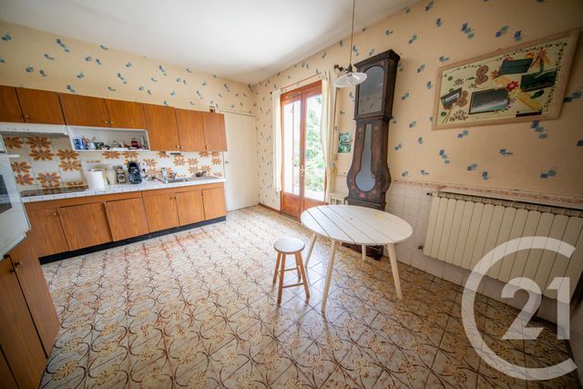 maison à vendre - 6 pièces - 165.68 m2 - ST MEDARD EN JALLES - 33 - AQUITAINE - Century 21 Kadima