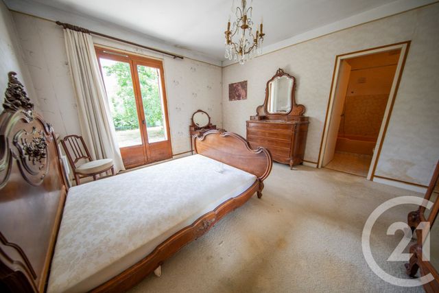 maison à vendre - 6 pièces - 165.68 m2 - ST MEDARD EN JALLES - 33 - AQUITAINE - Century 21 Kadima