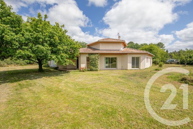 maison à vendre - 5 pièces - 134.0 m2 - AVENSAN - 33 - AQUITAINE - Century 21 Kadima