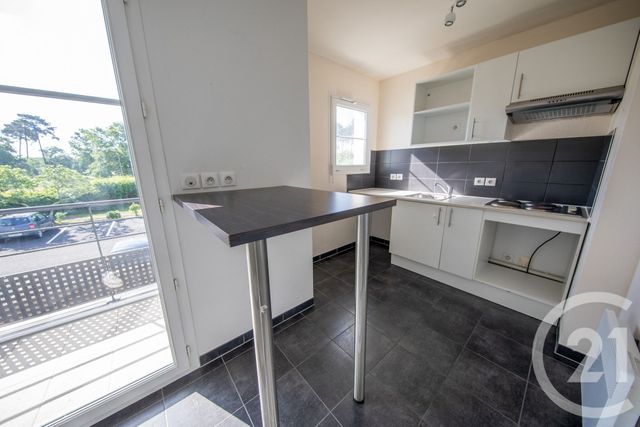 Appartement F2 bis à vendre - 3 pièces - 51.65 m2 - ST MEDARD EN JALLES - 33 - AQUITAINE - Century 21 Kadima