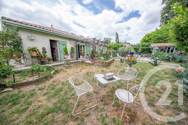 maison à vendre - 4 pièces - 79.0 m2 - ST MEDARD EN JALLES - 33 - AQUITAINE - Century 21 Kadima