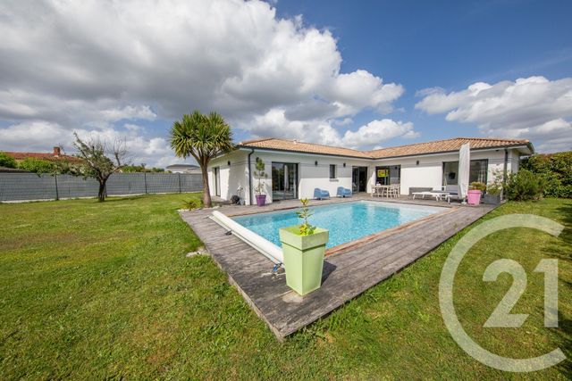 maison à vendre - 6 pièces - 133.73 m2 - ST AUBIN DE MEDOC - 33 - AQUITAINE - Century 21 Kadima