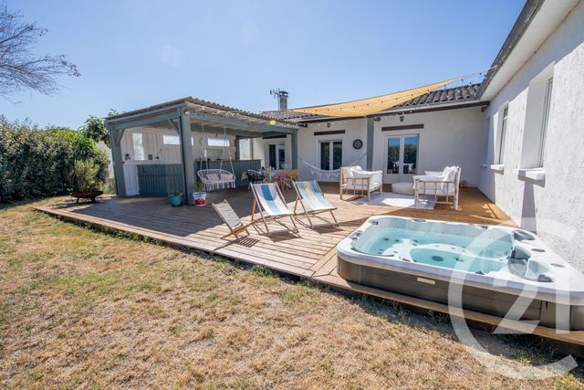 maison à vendre - 7 pièces - 146.16 m2 - ST MEDARD EN JALLES - 33 - AQUITAINE - Century 21 Kadima