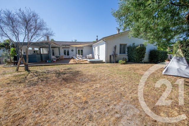 maison à vendre - 7 pièces - 146.16 m2 - ST MEDARD EN JALLES - 33 - AQUITAINE - Century 21 Kadima