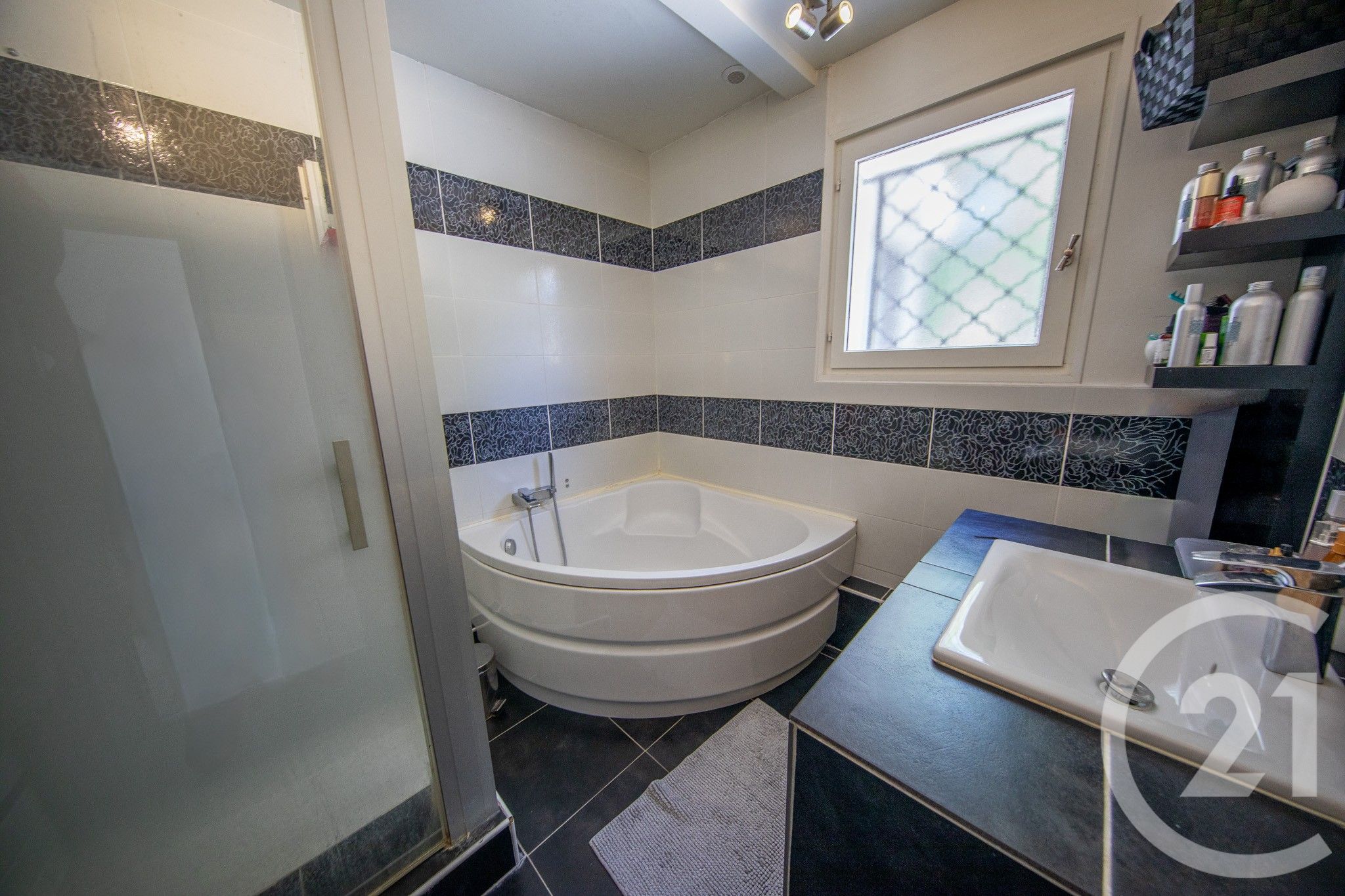 Maison 6 pièces 153 m² à vendre à Salaunes — photo 10