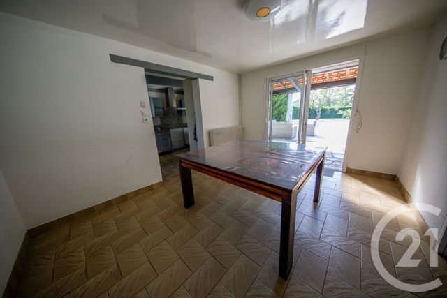 maison à vendre - 8 pièces - 200.0 m2 - ST MEDARD EN JALLES - 33 - AQUITAINE - Century 21 Kadima