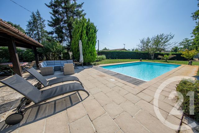 maison à vendre - 8 pièces - 200.0 m2 - ST MEDARD EN JALLES - 33 - AQUITAINE - Century 21 Kadima
