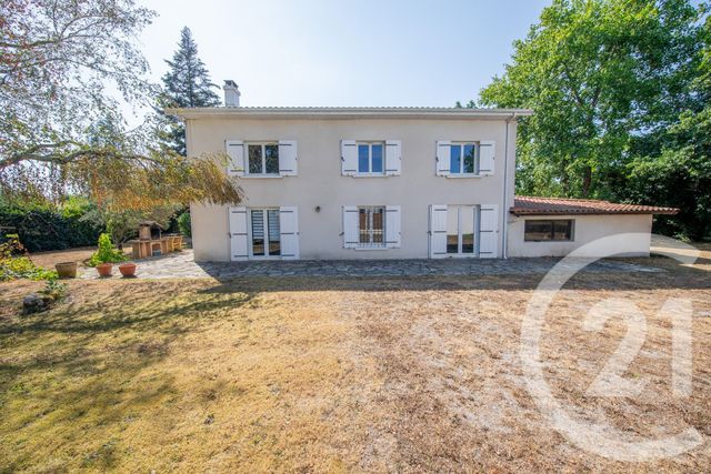maison à vendre - 8 pièces - 200.0 m2 - ST MEDARD EN JALLES - 33 - AQUITAINE - Century 21 Kadima