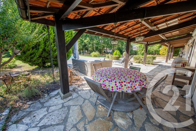 maison à vendre - 8 pièces - 200.0 m2 - ST MEDARD EN JALLES - 33 - AQUITAINE - Century 21 Kadima