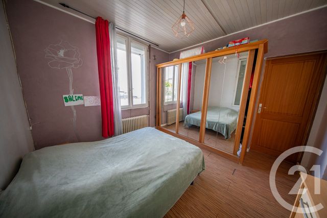 maison à vendre - 4 pièces - 93.96 m2 - ST MEDARD EN JALLES - 33 - AQUITAINE - Century 21 Kadima