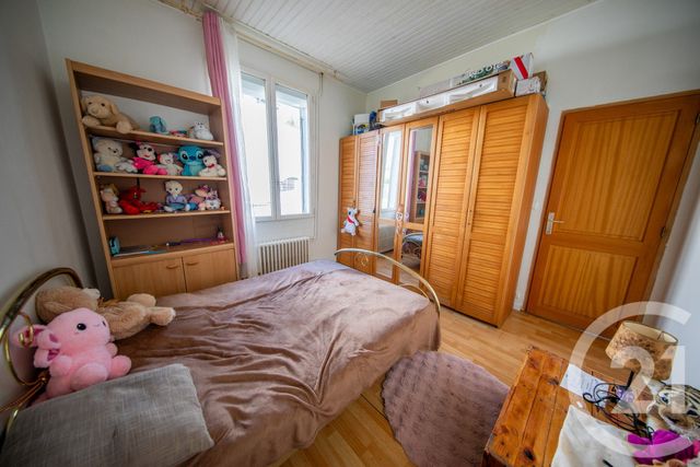 maison à vendre - 4 pièces - 93.96 m2 - ST MEDARD EN JALLES - 33 - AQUITAINE - Century 21 Kadima