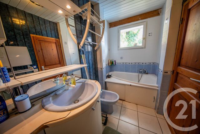 maison à vendre - 4 pièces - 93.96 m2 - ST MEDARD EN JALLES - 33 - AQUITAINE - Century 21 Kadima