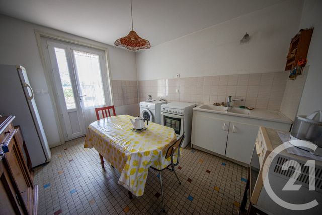 maison à vendre - 5 pièces - 137.04 m2 - ST MEDARD EN JALLES - 33 - AQUITAINE - Century 21 Kadima