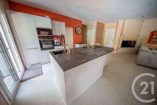 maison à vendre - 6 pièces - 133.14 m2 - LE TAILLAN MEDOC - 33 - AQUITAINE - Century 21 Kadima