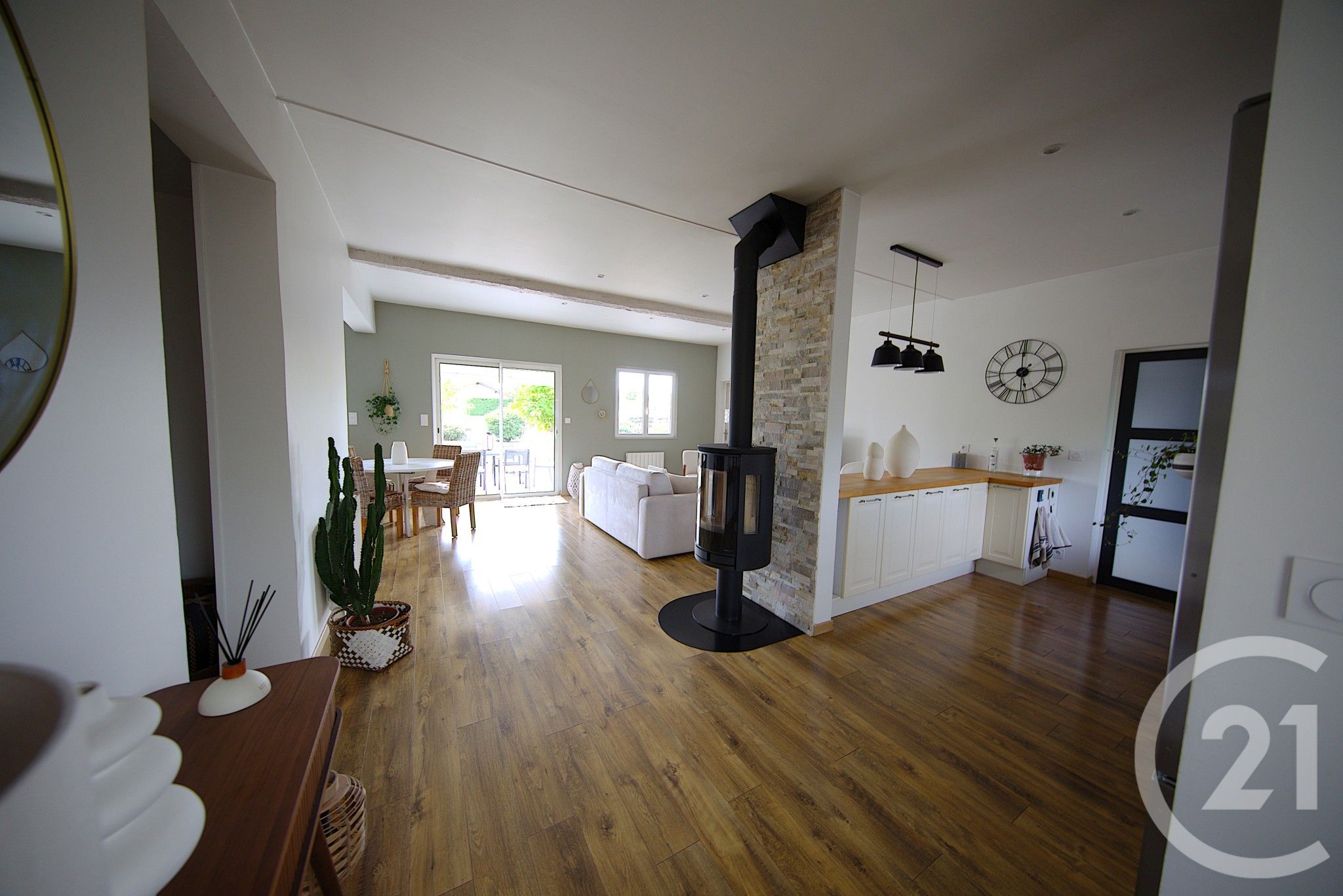 Maison 5 pièces 101 m² à vendre à Saint-Laurent-Médoc — photo 3