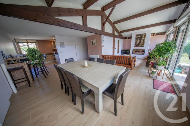 maison à vendre - 6 pièces - 132.0 m2 - LE TAILLAN MEDOC - 33 - AQUITAINE - Century 21 Kadima
