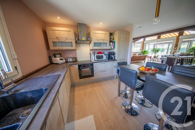 maison à vendre - 6 pièces - 132.0 m2 - LE TAILLAN MEDOC - 33 - AQUITAINE - Century 21 Kadima