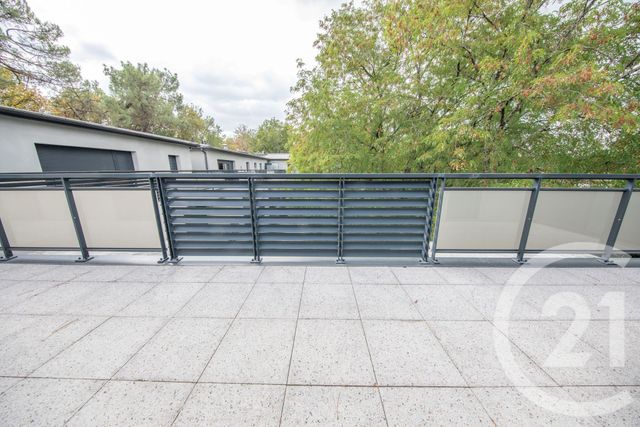 Appartement à vendre - 3 pièces - 56.3 m2 - PAREMPUYRE - 33 - AQUITAINE - Century 21 Kadima