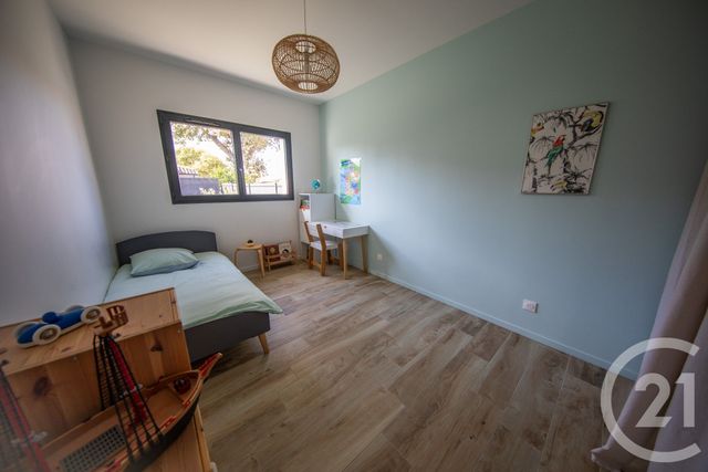 maison à vendre - 6 pièces - 137.76 m2 - ST MEDARD EN JALLES - 33 - AQUITAINE - Century 21 Kadima