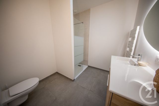 maison à vendre - 6 pièces - 137.76 m2 - ST MEDARD EN JALLES - 33 - AQUITAINE - Century 21 Kadima