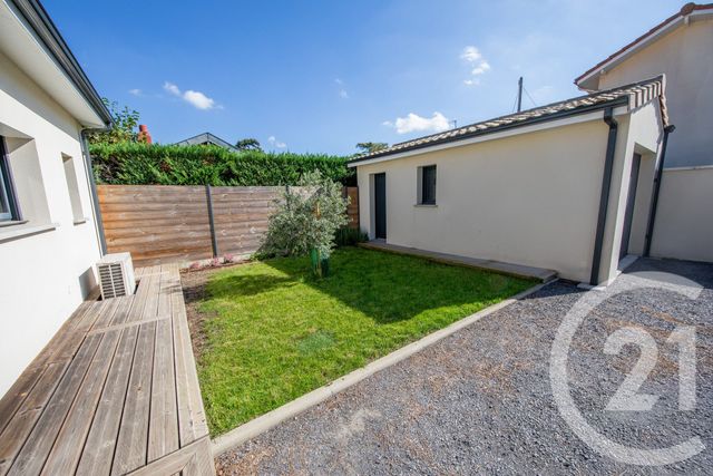 maison à vendre - 6 pièces - 137.76 m2 - ST MEDARD EN JALLES - 33 - AQUITAINE - Century 21 Kadima