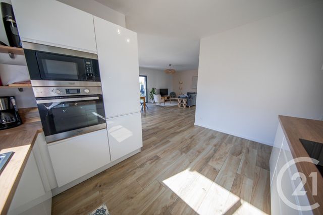 maison à vendre - 6 pièces - 137.76 m2 - ST MEDARD EN JALLES - 33 - AQUITAINE - Century 21 Kadima