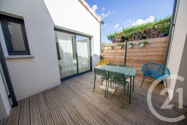 maison à vendre - 6 pièces - 137.76 m2 - ST MEDARD EN JALLES - 33 - AQUITAINE - Century 21 Kadima
